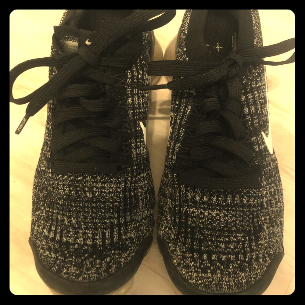 Nike Air Vapor Max Flyknit 3 siz 8.5